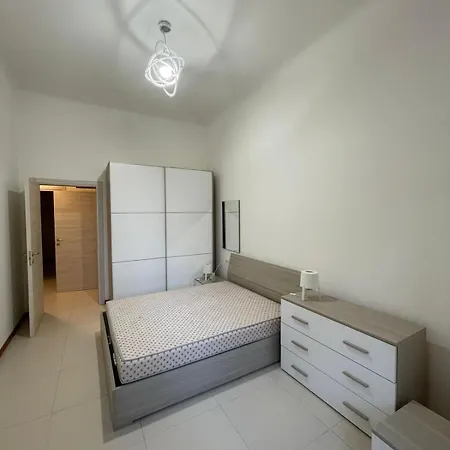 The House In The Architects' Hub Apartment Milan