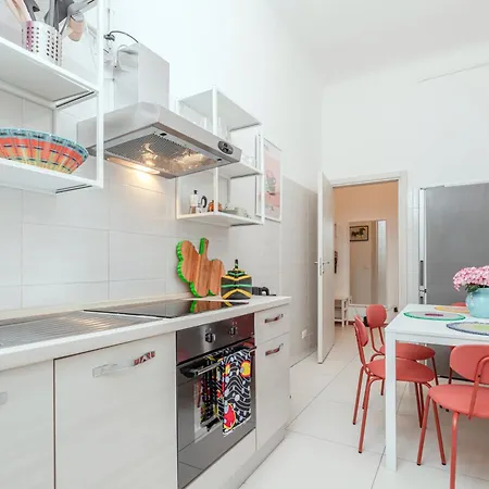 The House In The Architects' Hub Apartment Milan